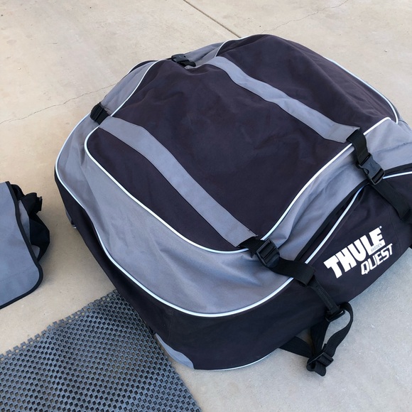 Thule Roof Top Bag Used - Picture 4 of 16